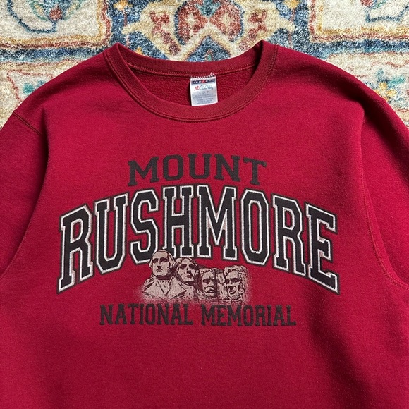 Vintage Mount Rushmore Crewneck Small - Picture 4 of 4
